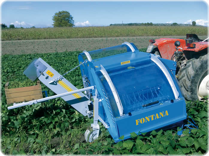Mounted ONE-ROW small HARVESTER for BEANS and GREEN BEANS for FRESH MARKET