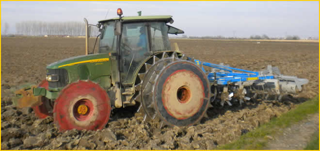 Iron wheels (for tractors)